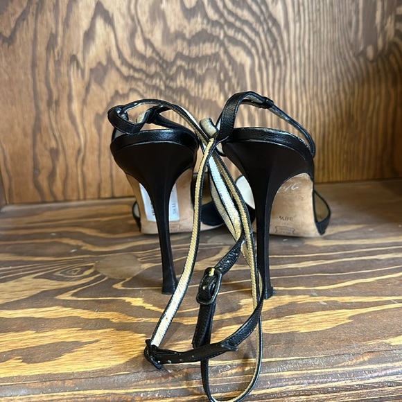 Authentic Manolo Blahnik Heels - Picture 3 of 4